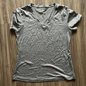 L Grey workout t-shirt